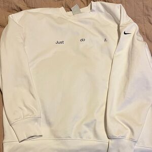 Nike Cream Crewneck sweatshirt
